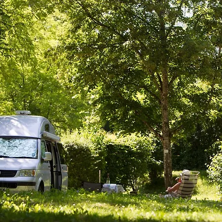 Le Camping Des 3 Lacs Belmont-Tramonet Exterior photo