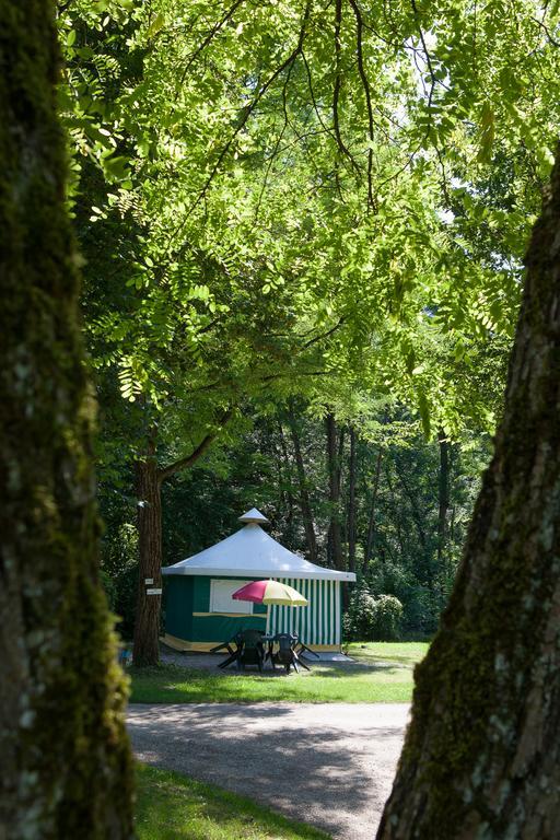 Camping Le Des 3 Lacs 4*