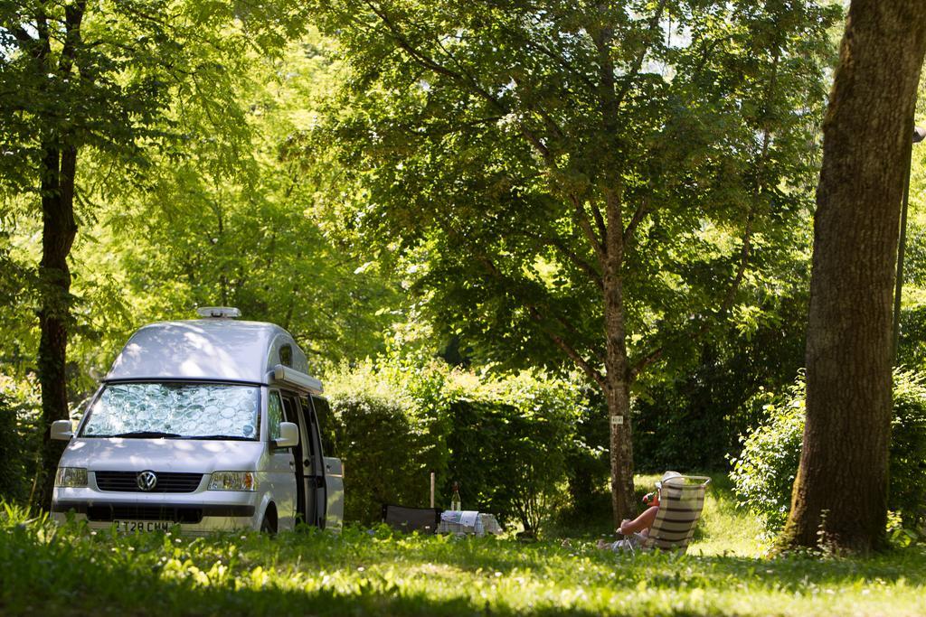 Le Des 3 Lacs Camping