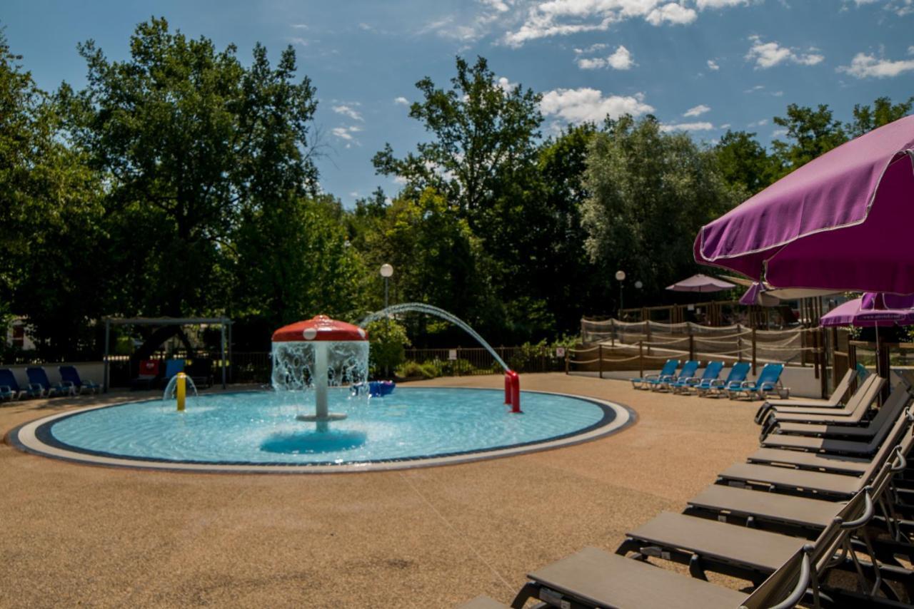 Campingplatz Le Des 3 Lacs Belmont-Tramonet